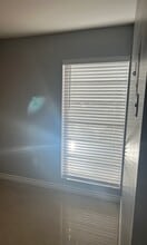 4707 NW 7th St, Unit Pedry in Miami, FL - Building Photo - Building Photo