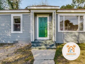1206 Dexter Ave in Pensacola, FL - Building Photo - Building Photo