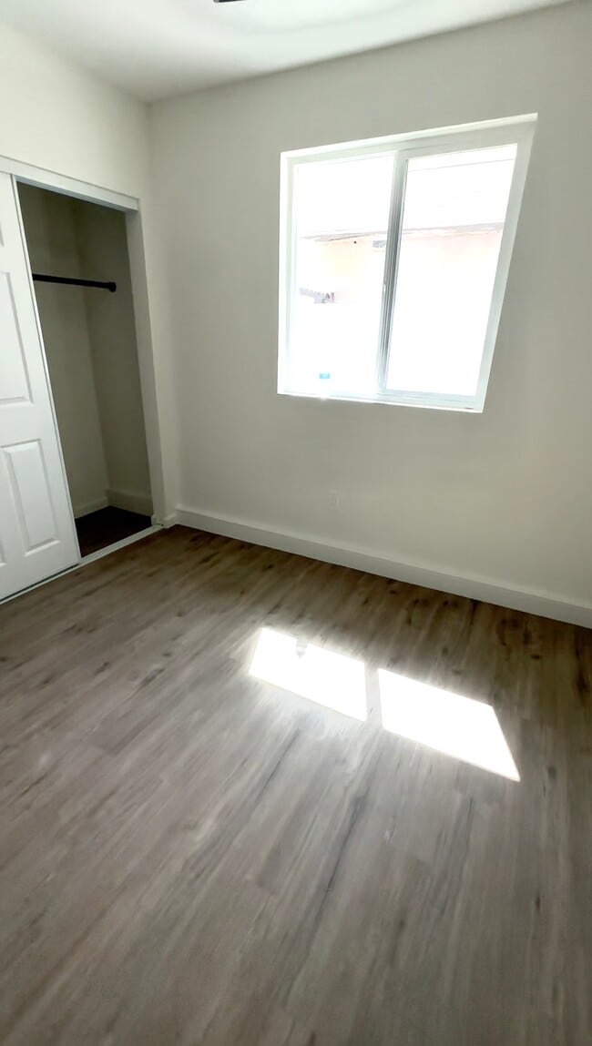 240 Sunny Halo Ct in Perris, CA - Building Photo - Building Photo