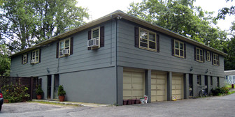4 Dwight Ln in Bedford Hills, NY - Building Photo