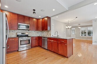 232 E 10th Ave in Conshohocken, PA - Building Photo - Building Photo