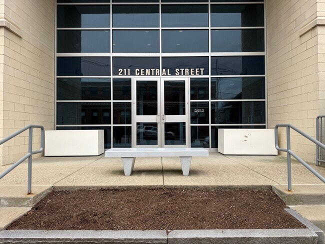 211 Central St, Unit a113