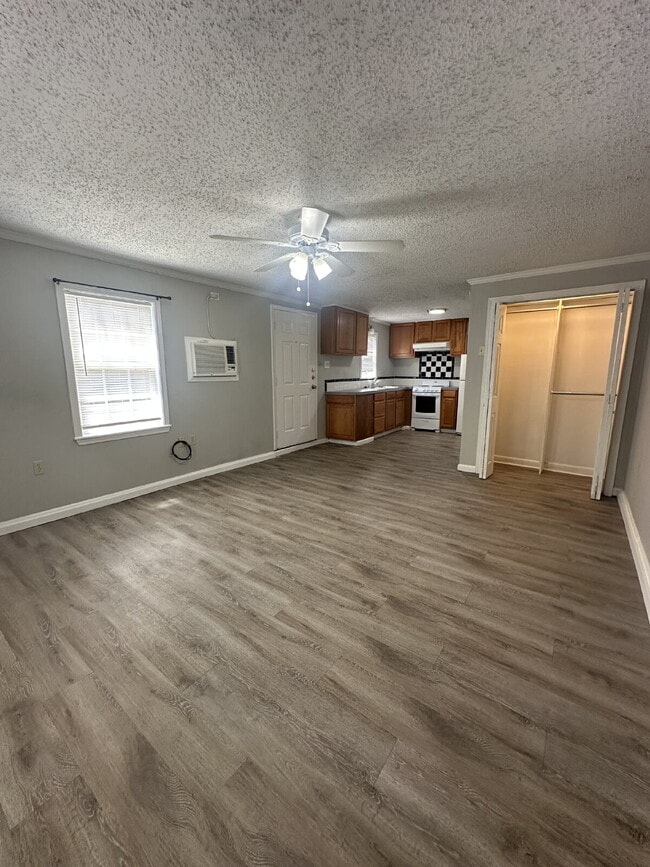 property at 2613 25th St