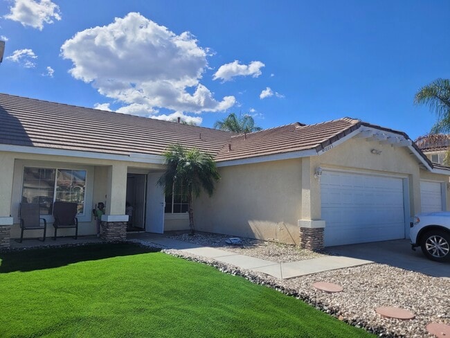 property at 18885 Oakview Way