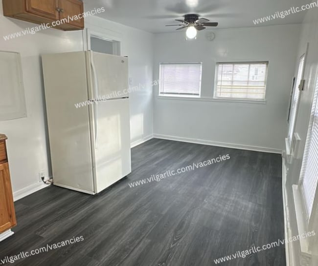 property at 1313-1313 Michigan St