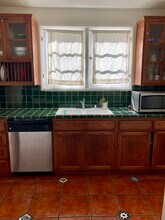 2423 St George St, Unit 2423 in Los Angeles, CA - Building Photo - Building Photo