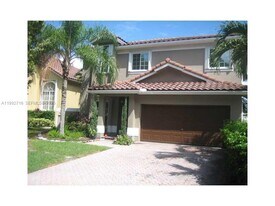 15071 SW 136th Pl in Miami, FL - Building Photo