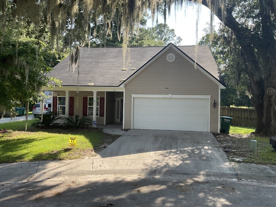 149 Patriot Ct in Beaufort, SC - Building Photo