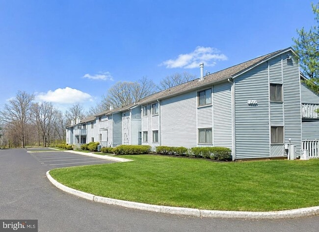1904 Woodhollow Dr