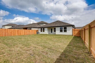 20717 Akinosho Ln in Manor, TX - Building Photo - Building Photo