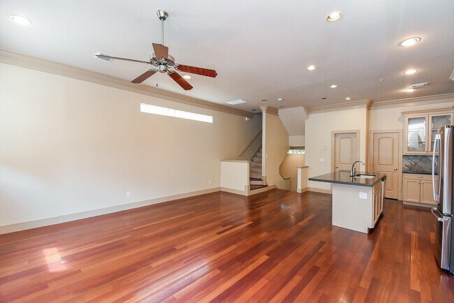 property at 953 Yale St