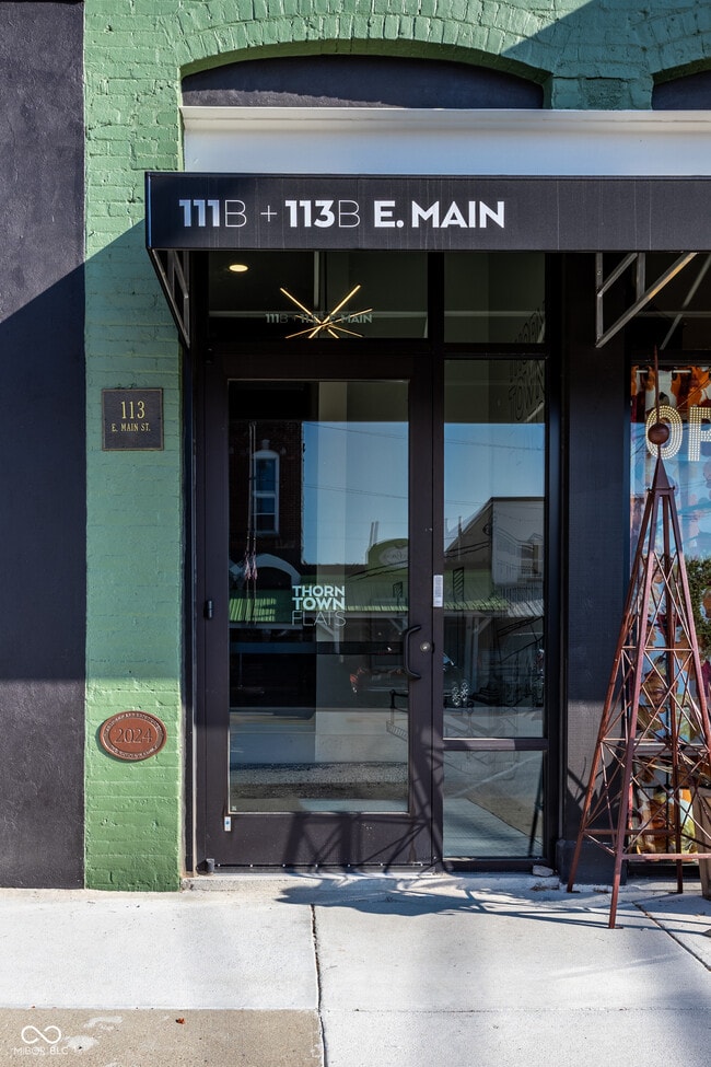 property at 113 E Main St