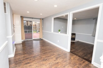 16003 Fairway Dr in Montclair, VA - Building Photo - Building Photo