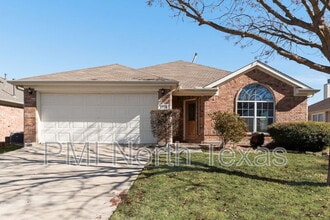 2721 Lone Ranger Tr in Little Elm, TX - Building Photo - Building Photo