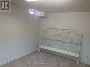 80 Futura Ave. in Richmond Hill, ON - Building Photo - Building Photo