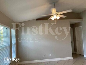 314 SE 15th St in Cape Coral, FL - Building Photo - Building Photo