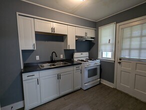 347 N Roosevelt Ave in Columbus, OH - Building Photo - Building Photo