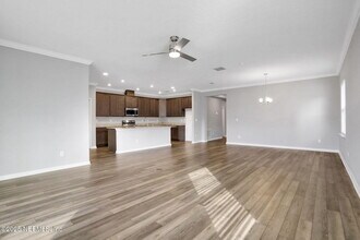 3209 Crocus Ln in Green Cove Springs, FL - Building Photo - Building Photo