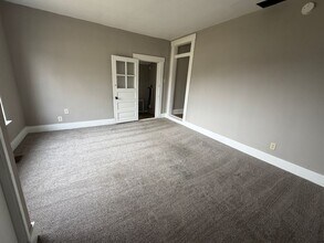 12 Ford Ave in Tipp City, OH - Building Photo - Building Photo