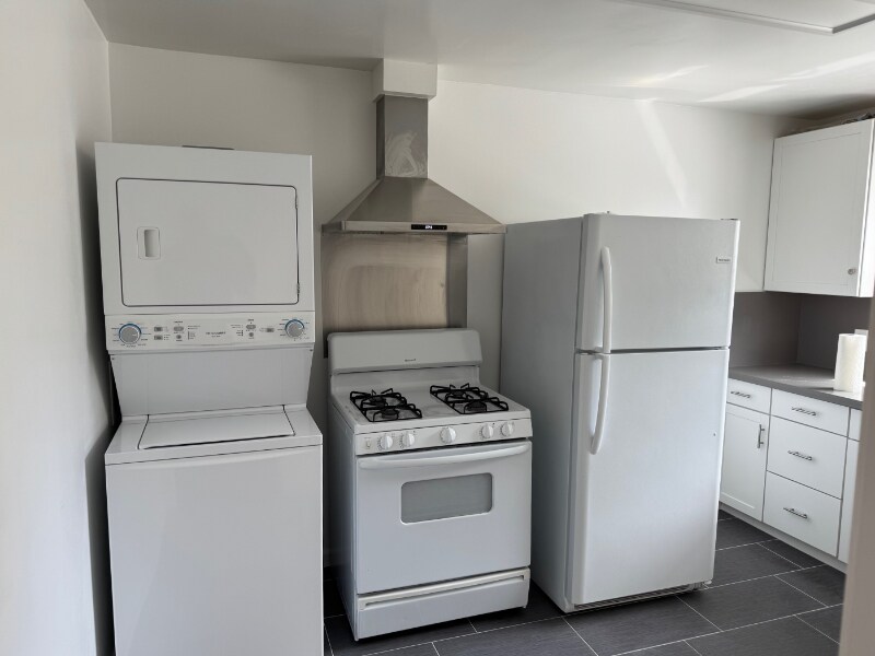 1323 Ashby Ave in Berkeley, CA - Building Photo