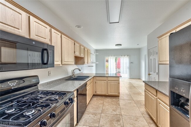 property at 1633 Cave Spring Dr