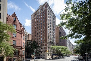 514 West End Ave in New York, NY - Building Photo