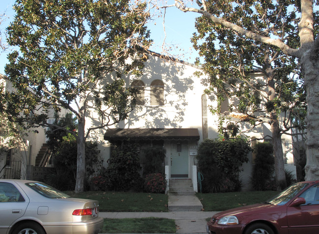 243 N Swall Dr in Beverly Hills, CA - Building Photo - Building Photo