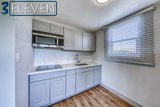 3Eleven Apartments in Las Vegas, NV - Building Photo - Building Photo