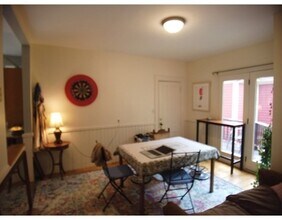 82 Hammond St in Cambridge, MA - Building Photo - Building Photo