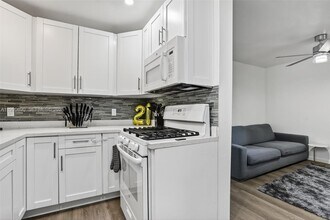 920 SW 30th St in Fort Lauderdale, FL - Building Photo - Building Photo