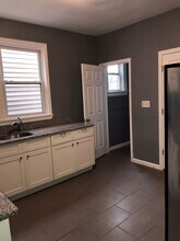 45 S 7th St, Unit 3rd Floor in Newark, NJ - Foto de edificio - Building Photo