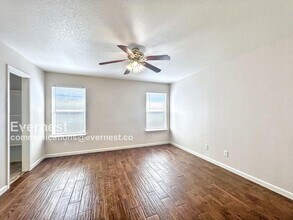 2027 Mission Field in San Antonio, TX - Building Photo - Building Photo