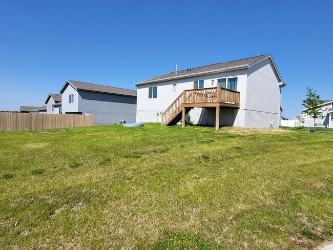 property at 8410 S 177th Ave