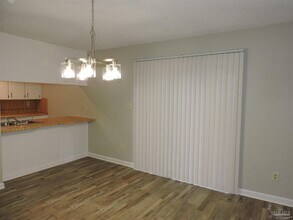 1498 John Carroll Dr in Pensacola, FL - Building Photo - Building Photo
