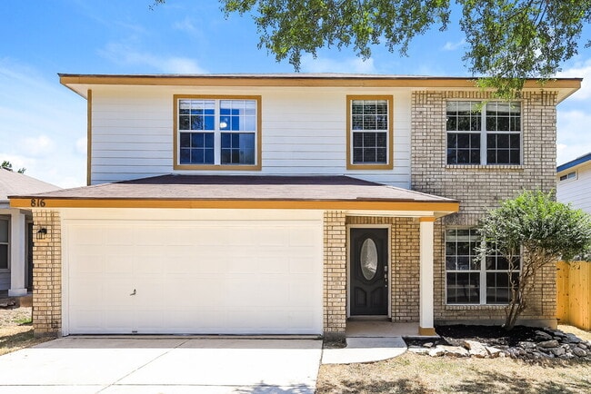 property at 816 Cub Path