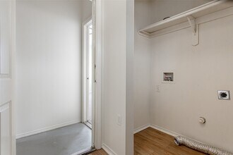 4713 Virginia Ave, Unit A in Dallas, TX - Building Photo - Building Photo