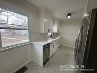 3443 2nd St NE in Minneapolis, MN - Building Photo - Building Photo