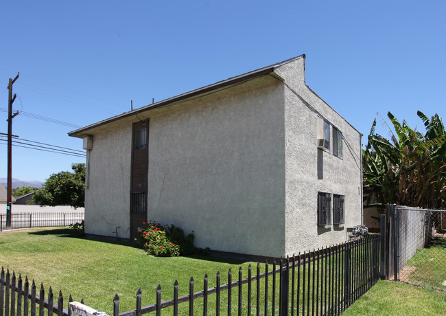 1550 Laurel Ave in Pomona, CA - Building Photo - Building Photo