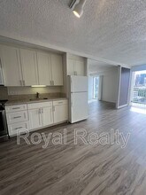 1655 Makaloa St in Honolulu, HI - Building Photo - Building Photo