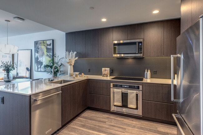 REN in Seattle, WA - Building Photo - Building Photo