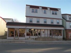 115 Portland St in Dartmouth, NS - Building Photo
