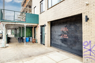 75-77 Eckford St in Brooklyn, NY - Building Photo - Building Photo