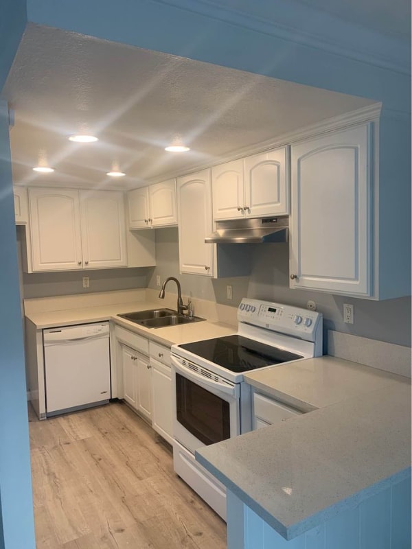 1409 Superior Ave