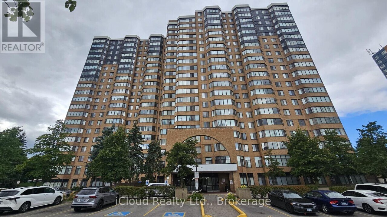 80 Alton Towers Cir in Toronto, ON - Building Photo