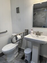 10302 141st St Ct E in Puyallup, WA - Foto de edificio - Building Photo