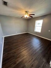 1743 N Tallowood Dr in Lake Charles, LA - Building Photo - Building Photo