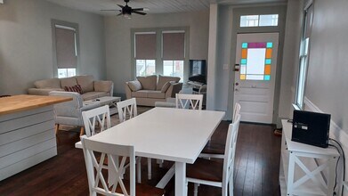 514 17th St in Galveston, TX - Building Photo - Building Photo