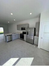 3068 Skyline Lp in Kissimmee, FL - Building Photo - Building Photo