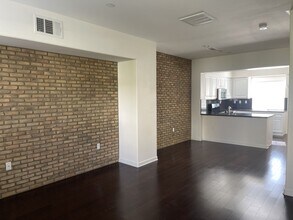 15645 Odyssey Dr in Granada Hills, CA - Building Photo - Building Photo