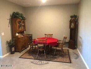 12730 W Glenn Dr in Glendale, AZ - Building Photo - Building Photo